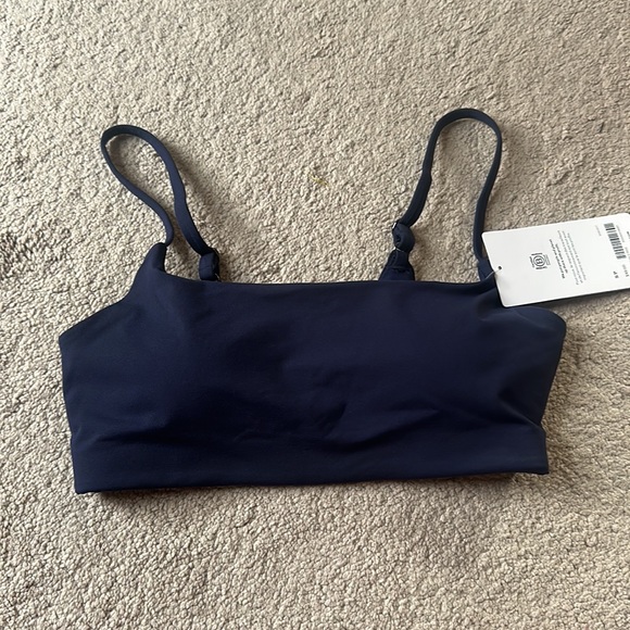 NWT Athleta Navy Scoop Bikini Top Sz S, D-DD - Picture 4 of 6
